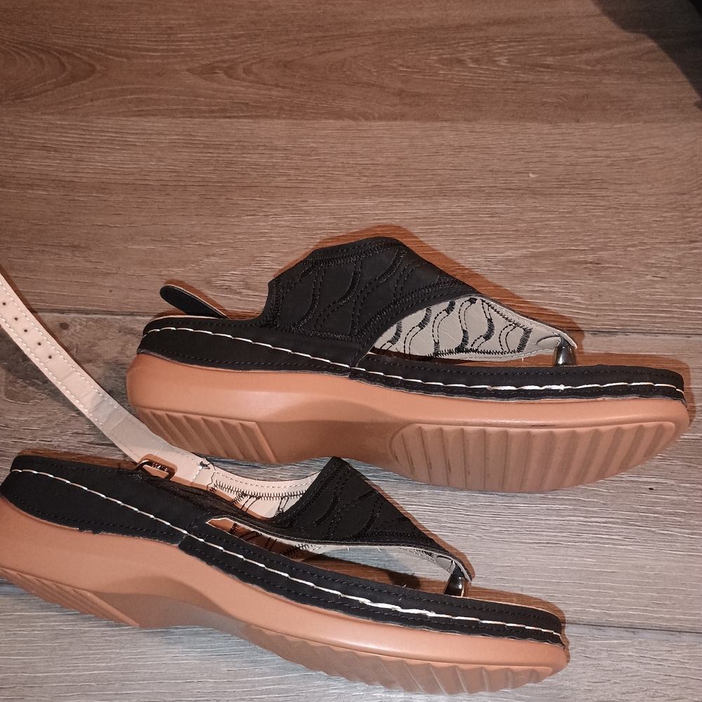 Chic Dark Brown and Tan Sandals - Picture 2 of 5